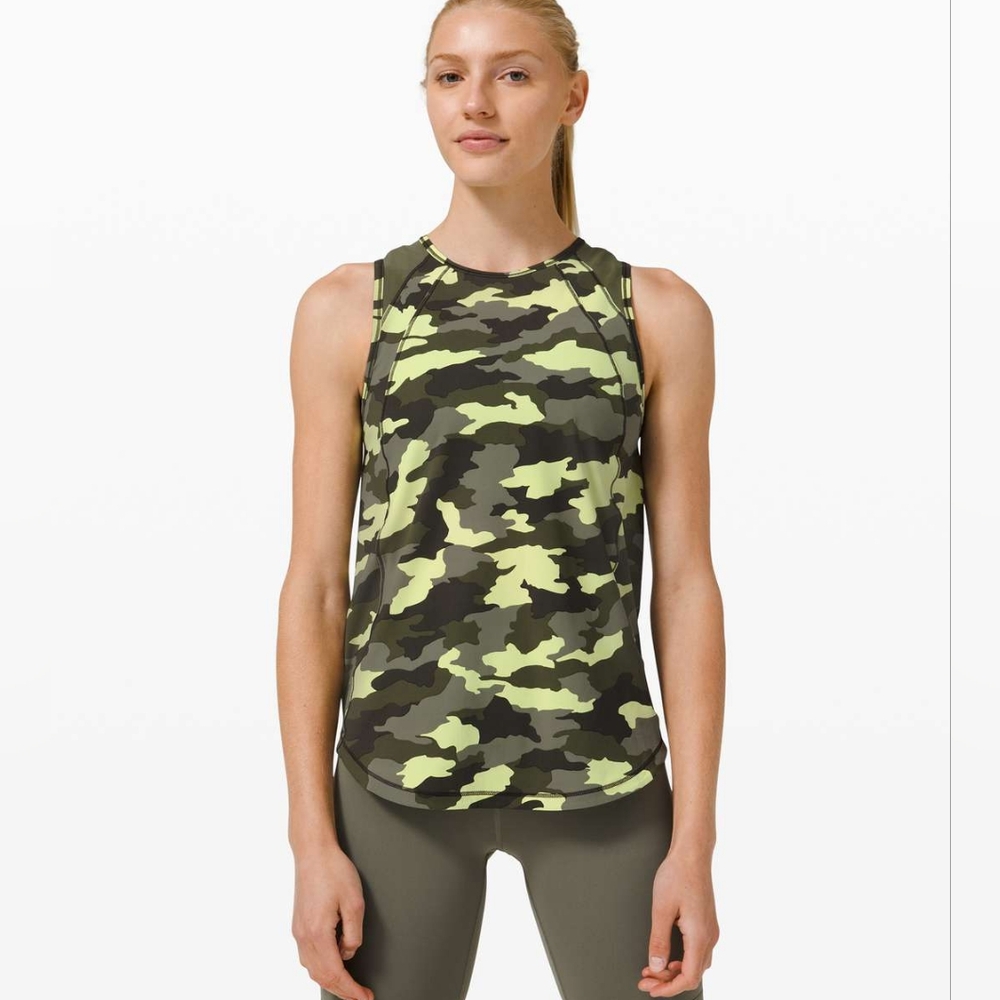 Lululemon Sculpt Tank Heritage 365 Camo Crispin Green Multi / Medium Oli…